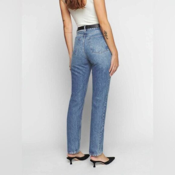 EUC- REFORMATION CYNTHIA HIGH RISE STRAIGHT JEAN- Size 24 - Picture 2 of 11